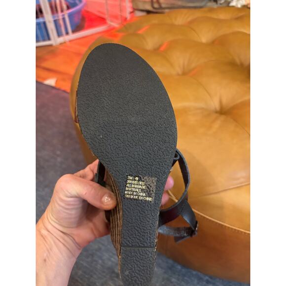 Maurices Eloise memory foam two-tone wedge sandals cork-wrap sole - Picture 4 of 4